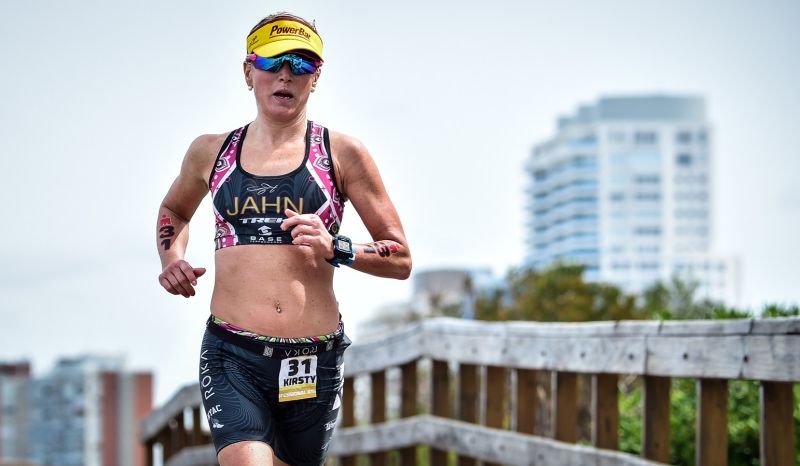 Kirsty Jahn emula a Víctor del Corral: gana dos Ironman en 14 días