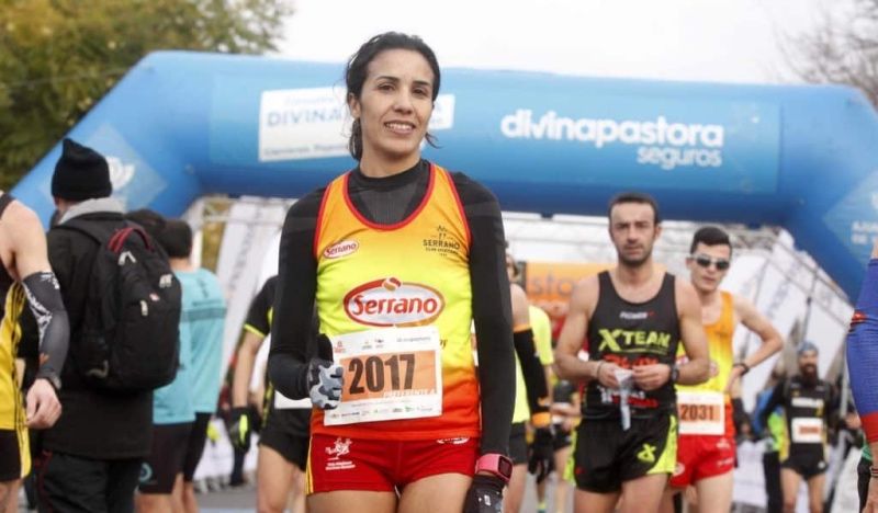 La Diputación de Valencia retira sus títulos a Fátima Ayachi