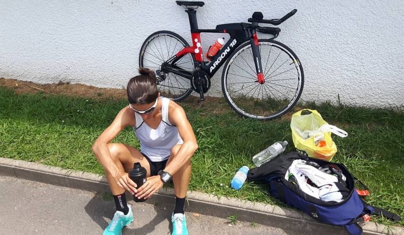 "No hay sustituto del trabajo duro... 6x10kms en el velódromo + 8x1000 en la pista"
