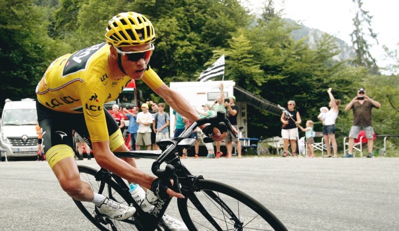 La UCI absuelve a Froome