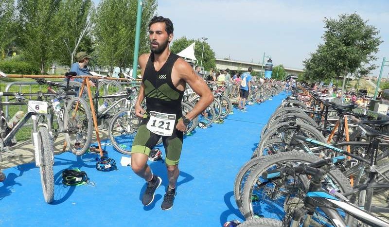Álvaro Arbeloa debuta en media distancia en TriVitoria