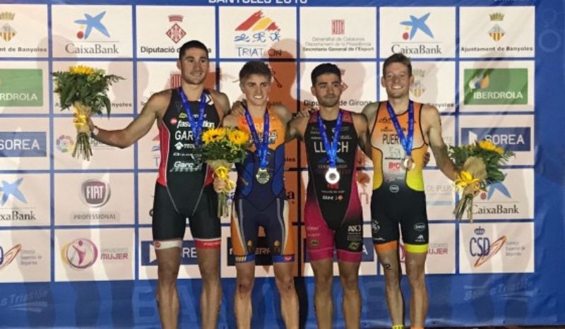 Melina Alonso y Genís Grau, campeones de España de Triatlón Sprint