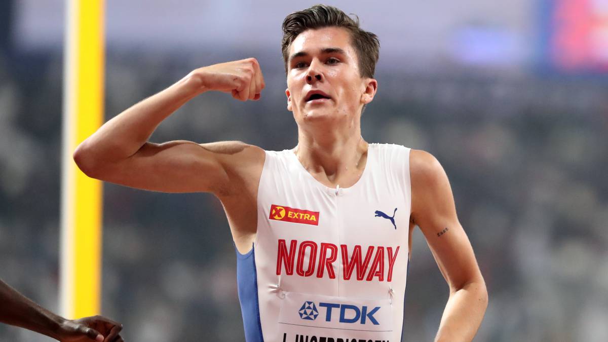 El noruego Jakob Ingebrigtsen también brilla en los 800 metros.