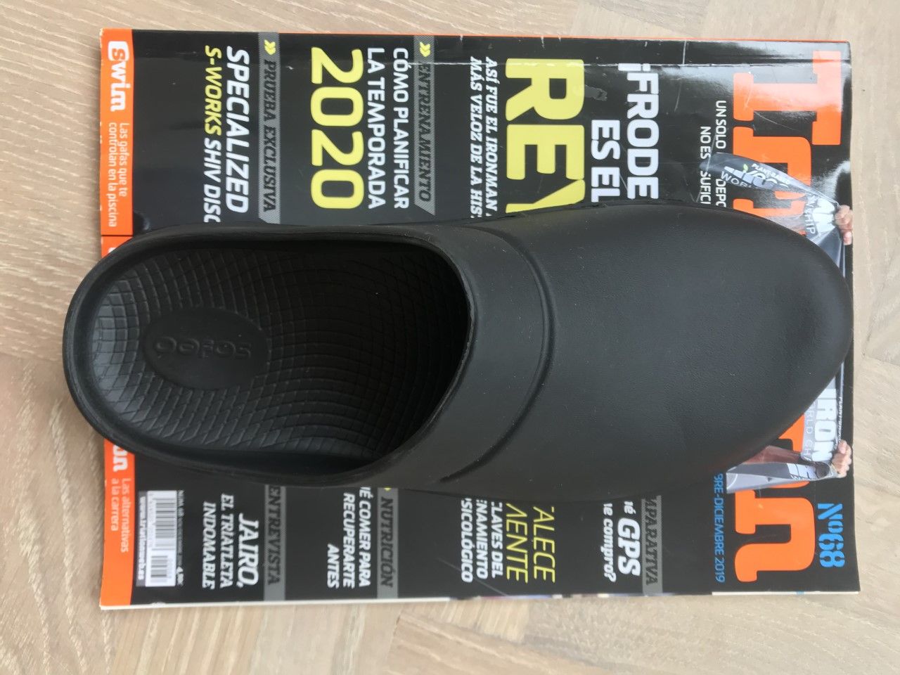[TEST MATERIAL] Va de zuecos: así es el modelo Women's Oocloog de Oofos.