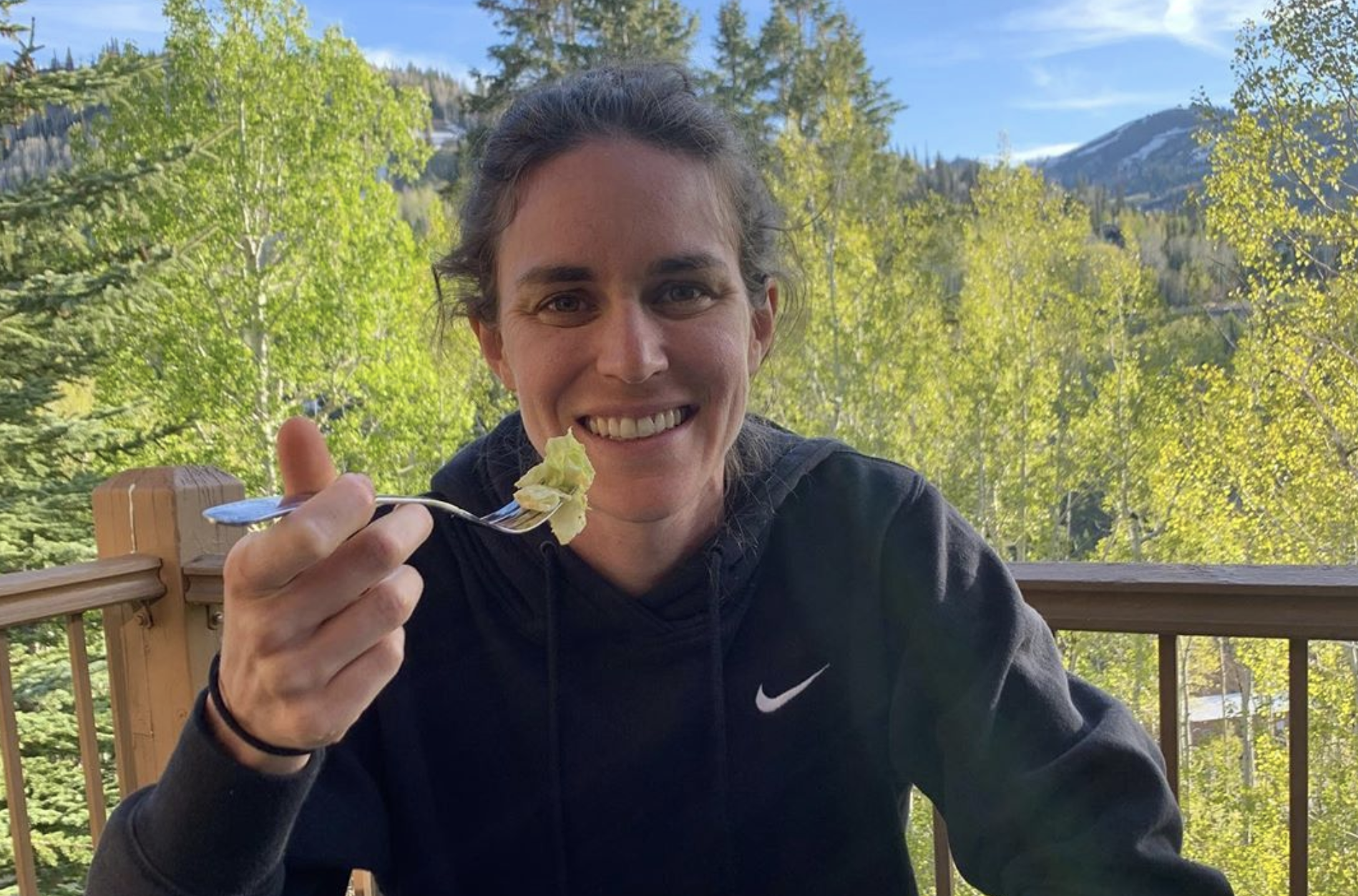 [VÍDEO] ¿Qué come y cuántas calorías ingiere la vigente campeona olímpica de triatlón?