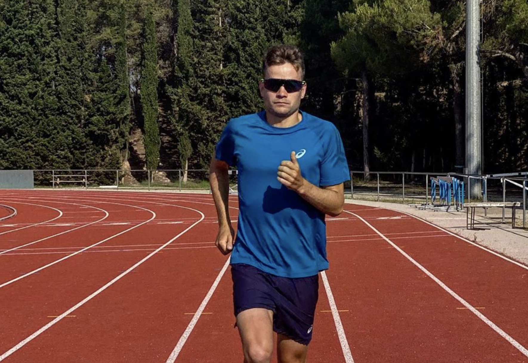 Hoy entrenamos con... Albert Moreno: "El primer día que pude salir a correr me mareé".