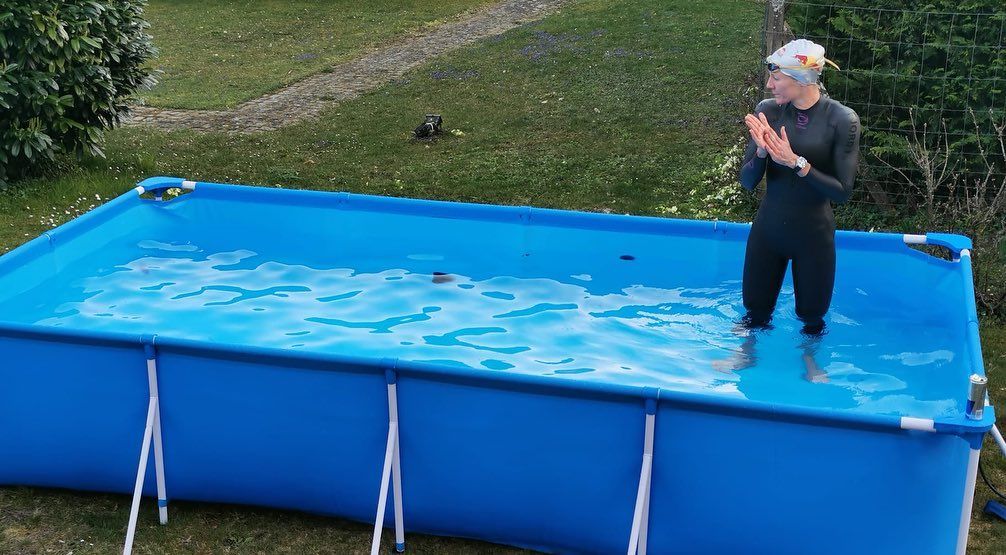 Daniela Ryf también se entrena en una piscina de juguete: "Suficiente para sentir el agua".