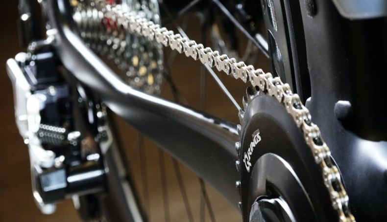 ROTOR lanza su grupo monoplano específico para triatlón: 1x13 TT. ROTOR lanza su grupo monoplano específico para triatlón: 1x13 TT.
