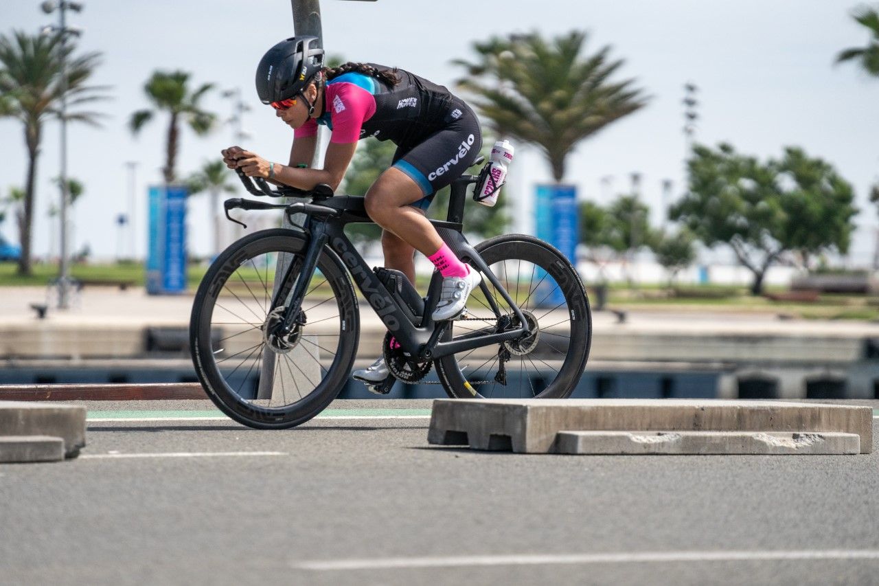 Así es la nueva colección de triatlón de Sporcks.