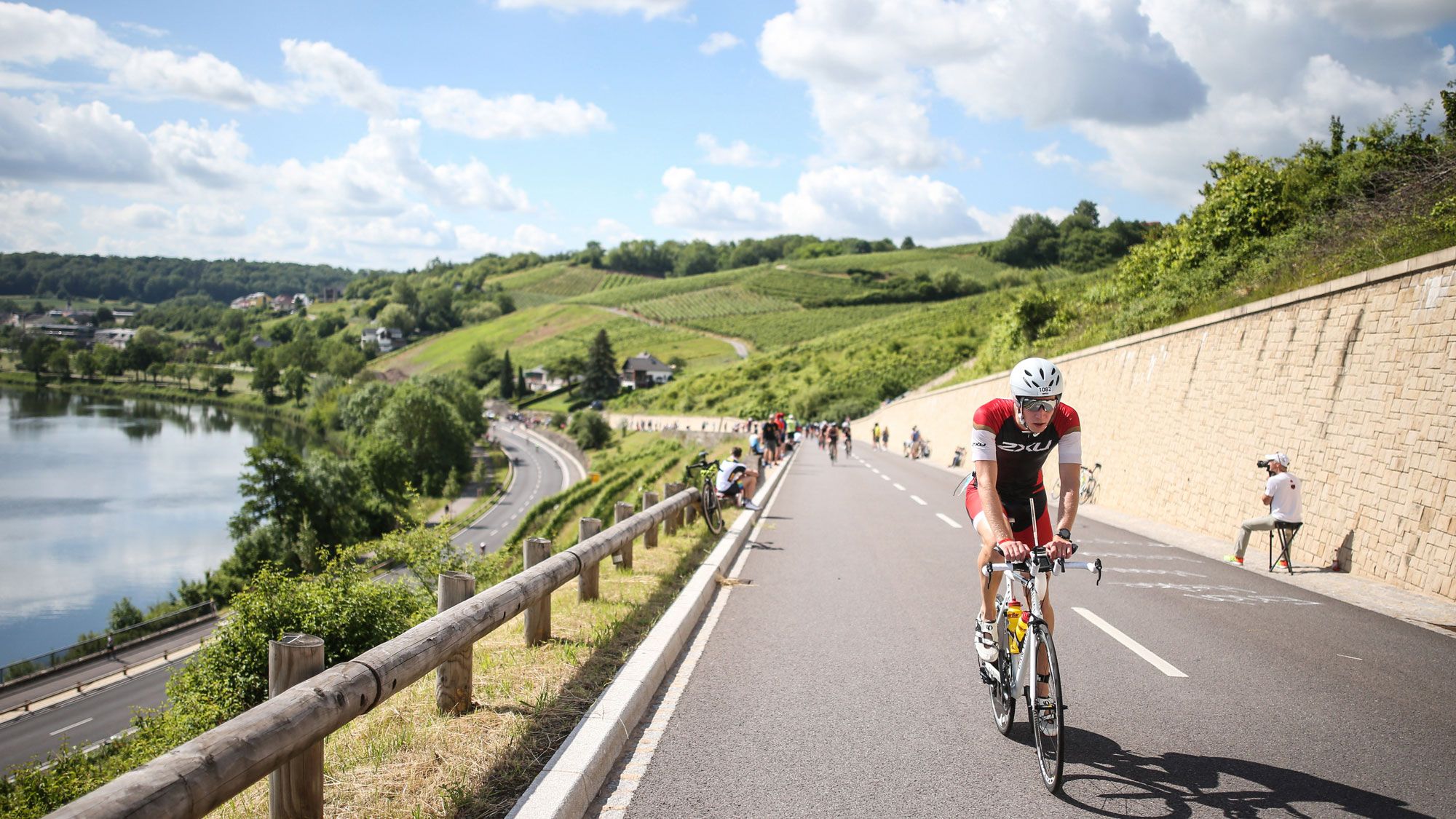 El IRONMAN 70.3 de Luxemburgo puede con el Covid-19... pero no con las algas.