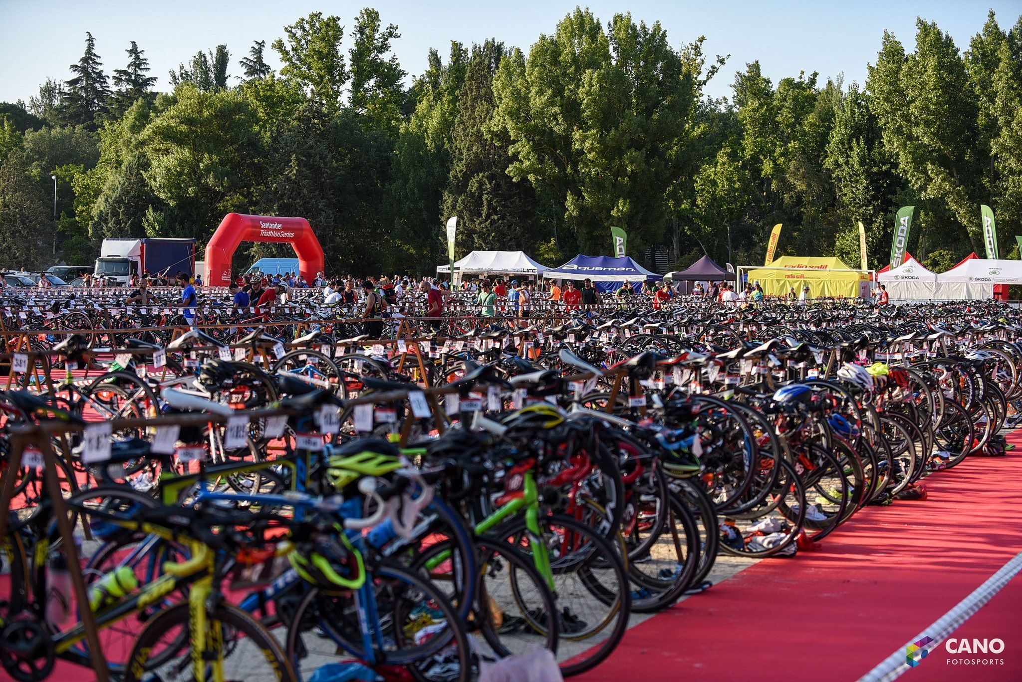 La evolución de la Covid-19 obliga a cancelar el Santander Triatlón de Madrid.