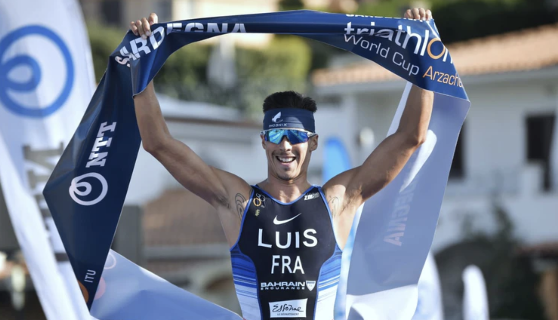 [VÍDEO-RESUMEN] Así fue la victoria de Vincent Luis en la Copa del Mundo de Arzachena.