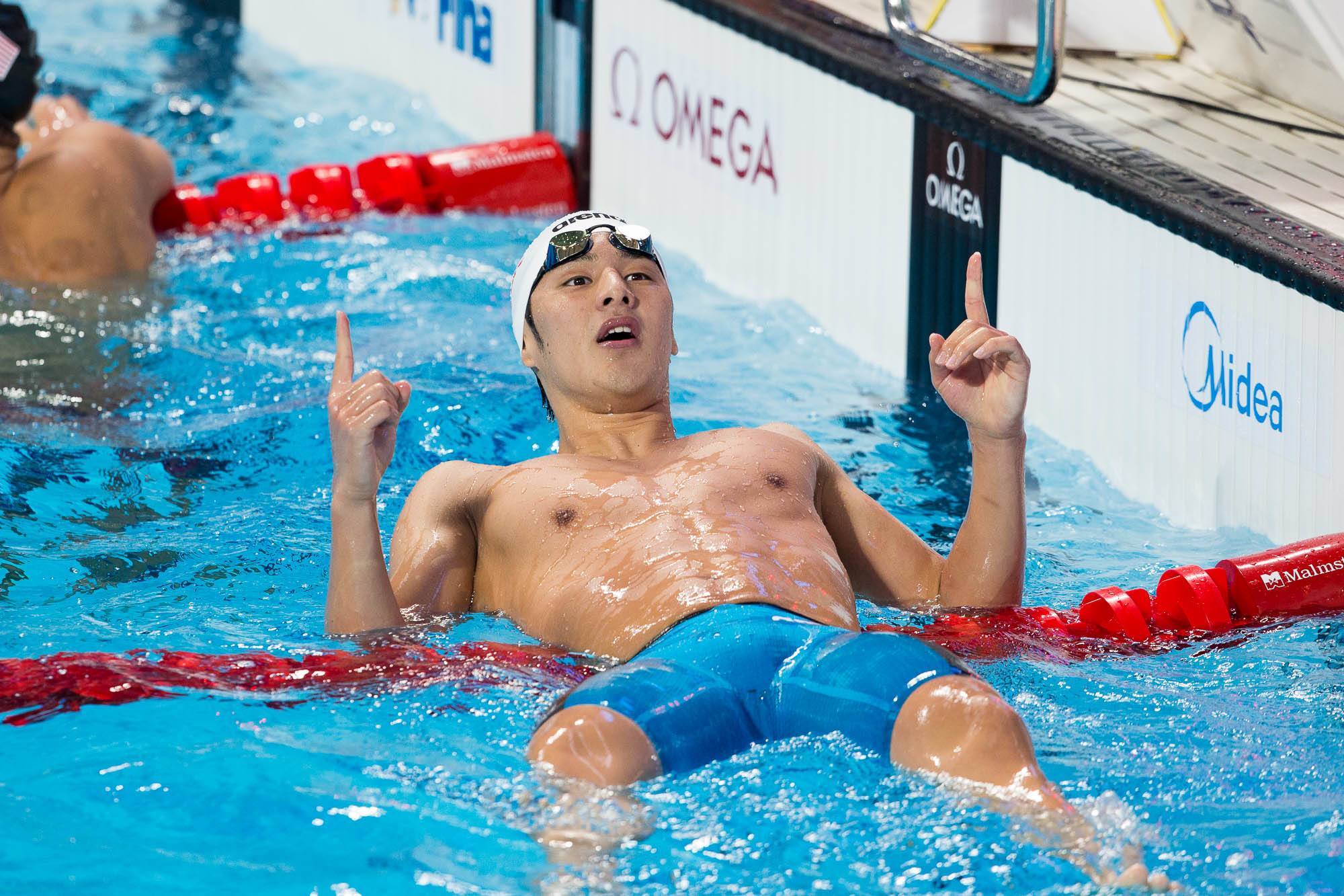 Daiya Seto, la estrella de la natación japonesa, sancionado por serle infiel a su esposa.