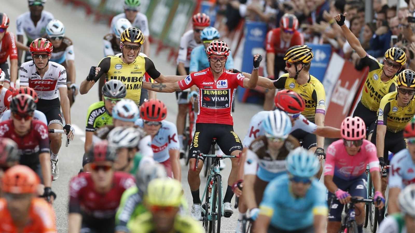 La Vuelta de la ilusión arranca en Irún con un desafío: llegar a Madrid.