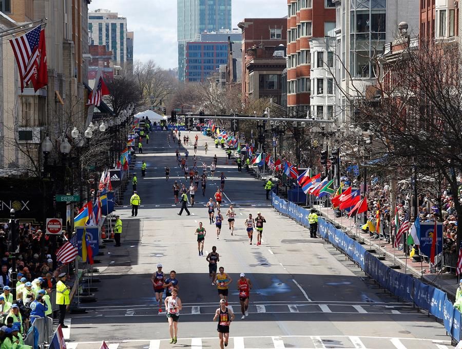 El Maratón de Boston se pospone de abril a otoño de 2021.