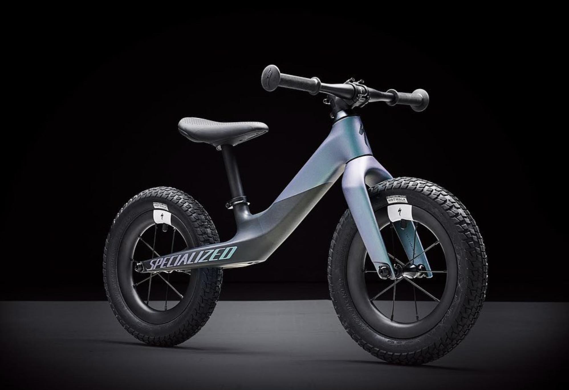 Su primera bici de carbono... con la misma tecnología que las bicis de alto rendimiento.