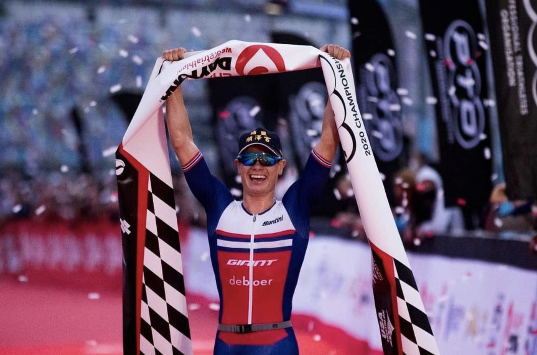 Gustav Iden conquista el Mundial PTO de Daytona; Gómez Noya acaba 11º.