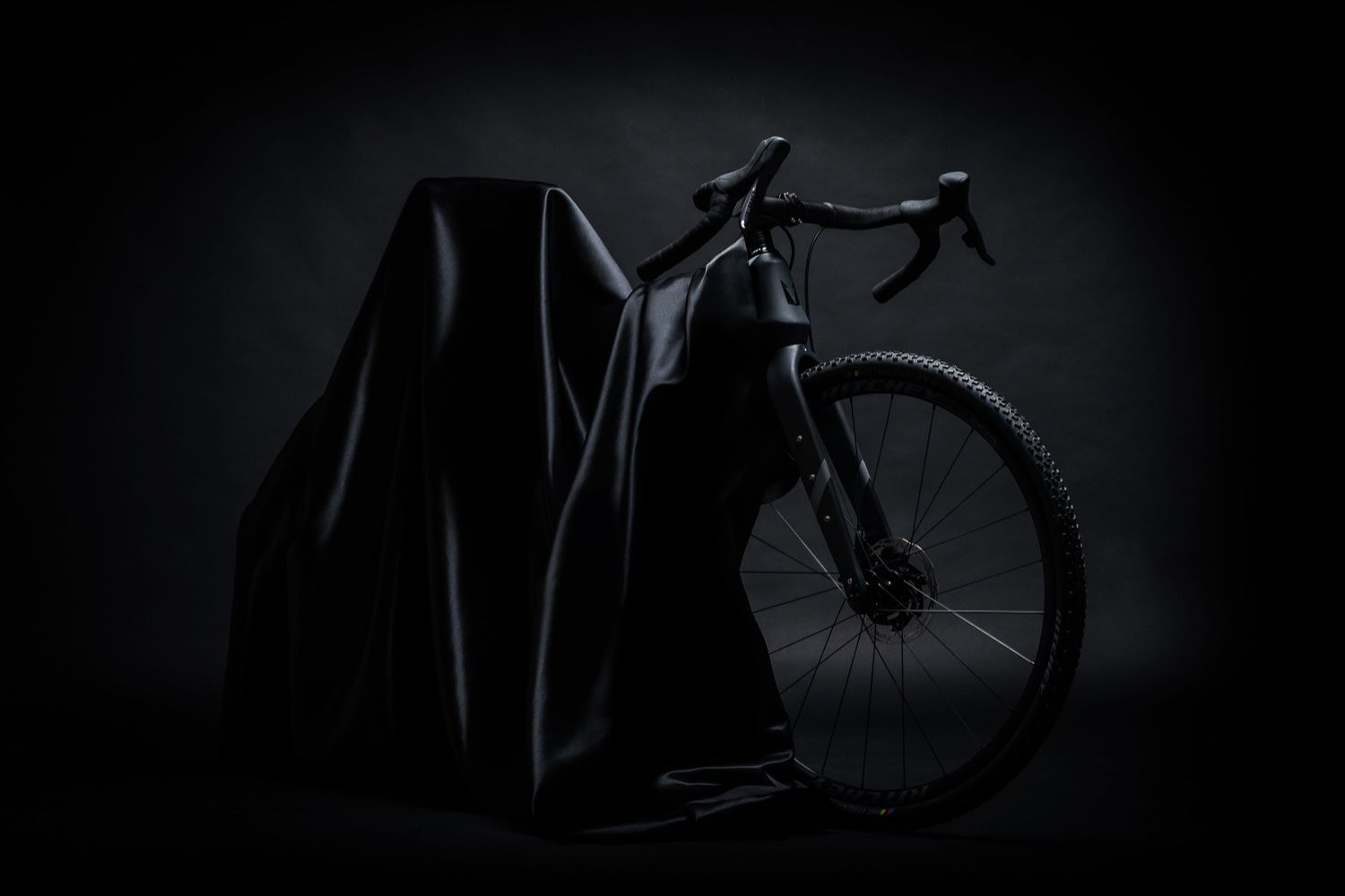 Llega la bicicleta eléctrica de Gravel más avanzada del mercado.