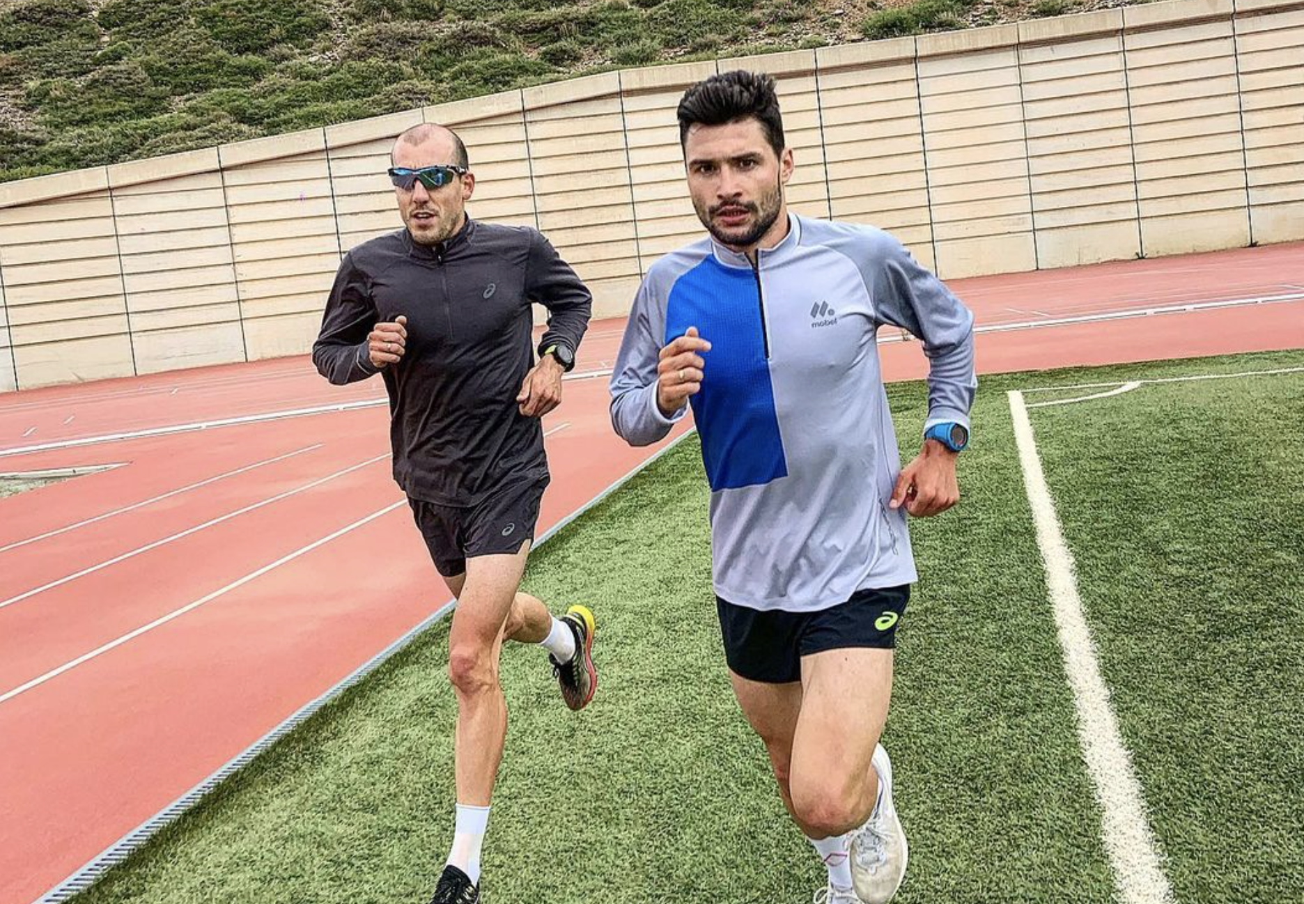 El rodaje intenso de Alarza y Sánchez Mantecón con 5 km en 14:47: "¿Quién dijo que era Tempo Run?"