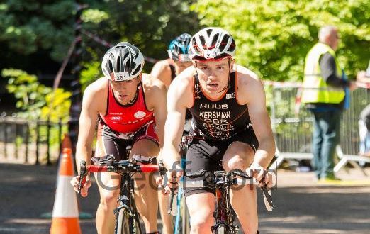 El Movistar eTeam recluta a un triatleta internacional.