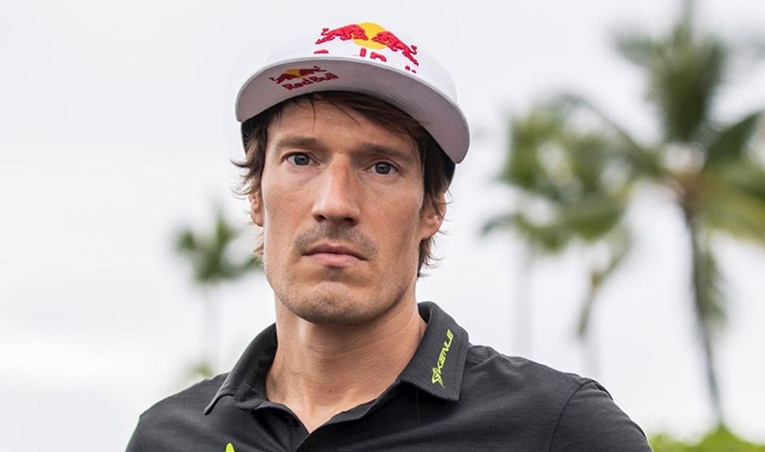 Para quitarse el sombrero: así ayudará Sebastian Kienle en la lucha contra el coronavirus.