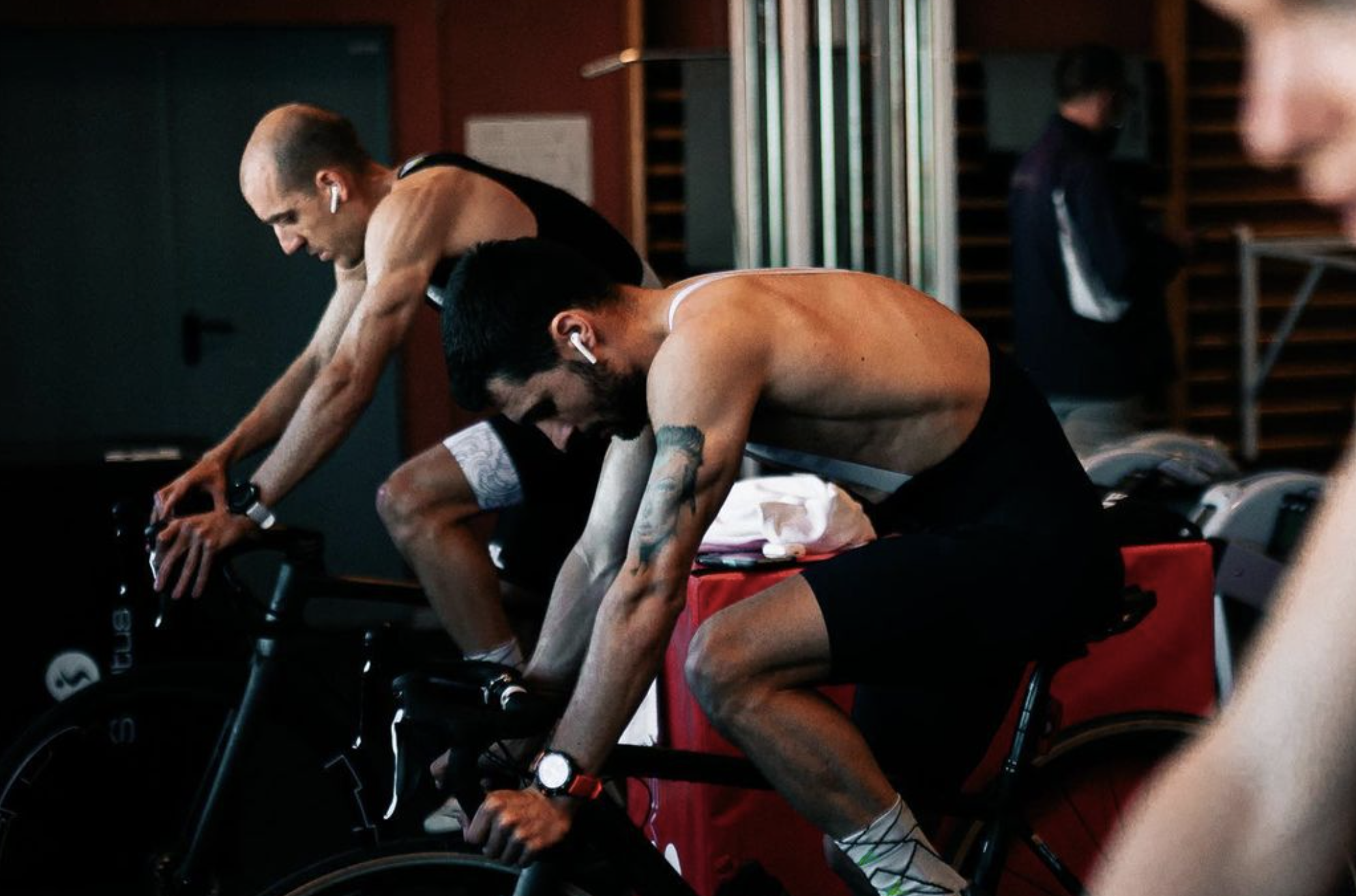 ¿Se puede entrenar con los rivales que te hacen perder medallas?
