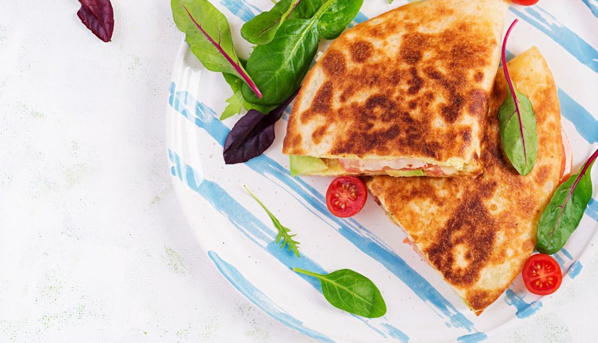 Receta de Tortilla Wrap Hack de Aguacate y Huevo Receta de Tortilla Wrap Hack de Aguacate y Huevo