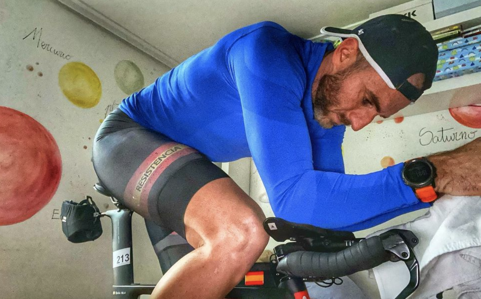 ¿Cómo entrena un triatleta popular a cuatro semanas de un triatlón de distancia IRONMAN?