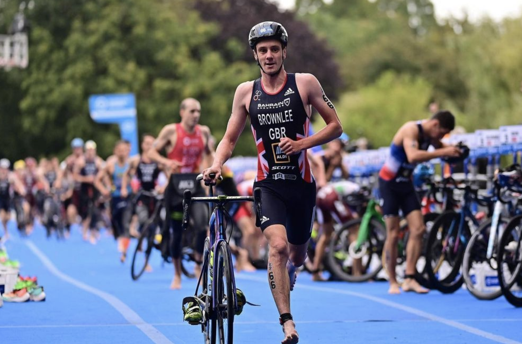 Alistair Brownlee, adiós a los Juegos por una aguadilla: "Me da mucha vergüenza ser descalificado".