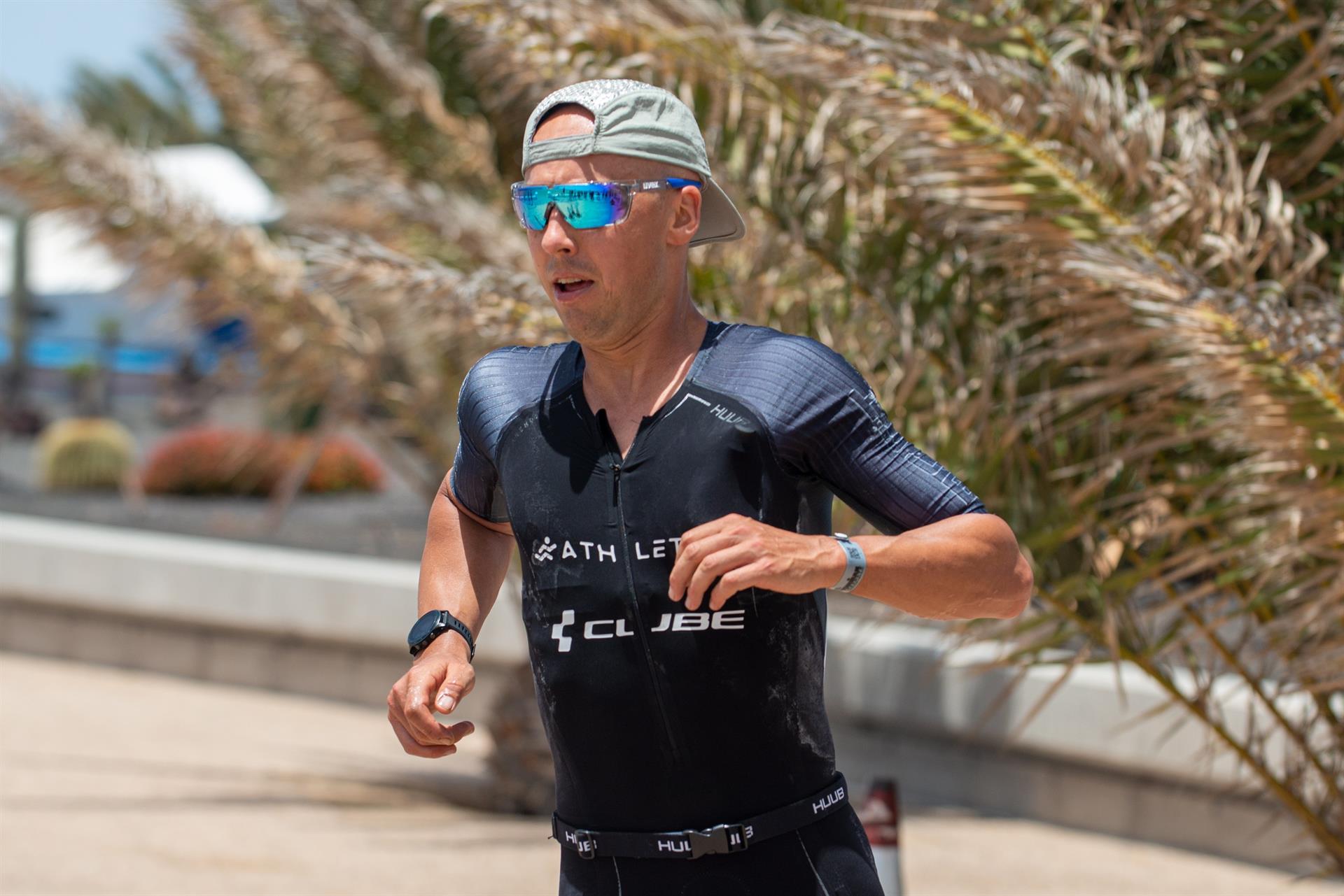 Andi Boecherer y Michelle Vesterby, ganadores del IRONMAN Lanzarote.