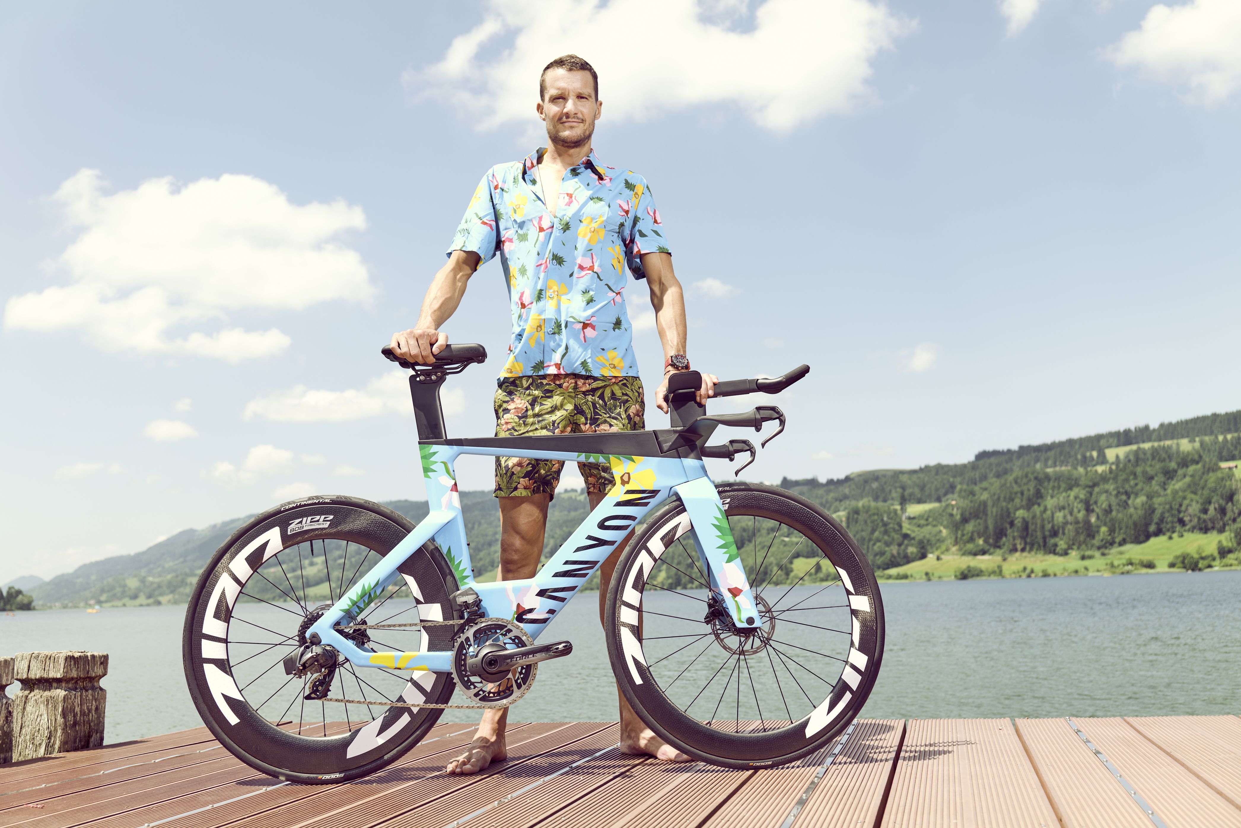 La nueva máquina 'hawiana' de Jan Frodeno: así es la nueva edición especial de la Speedmax CF SLX.