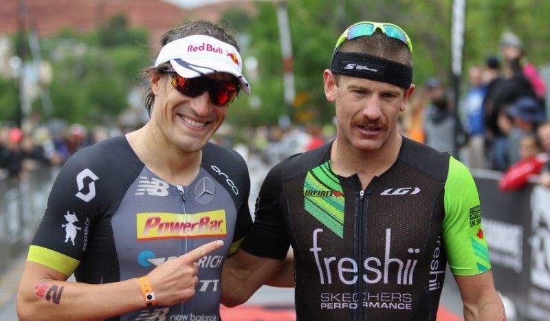 "El carrerón de Sanders es jodidamente increíble después de hacer un IRONMAN la semana pasada".