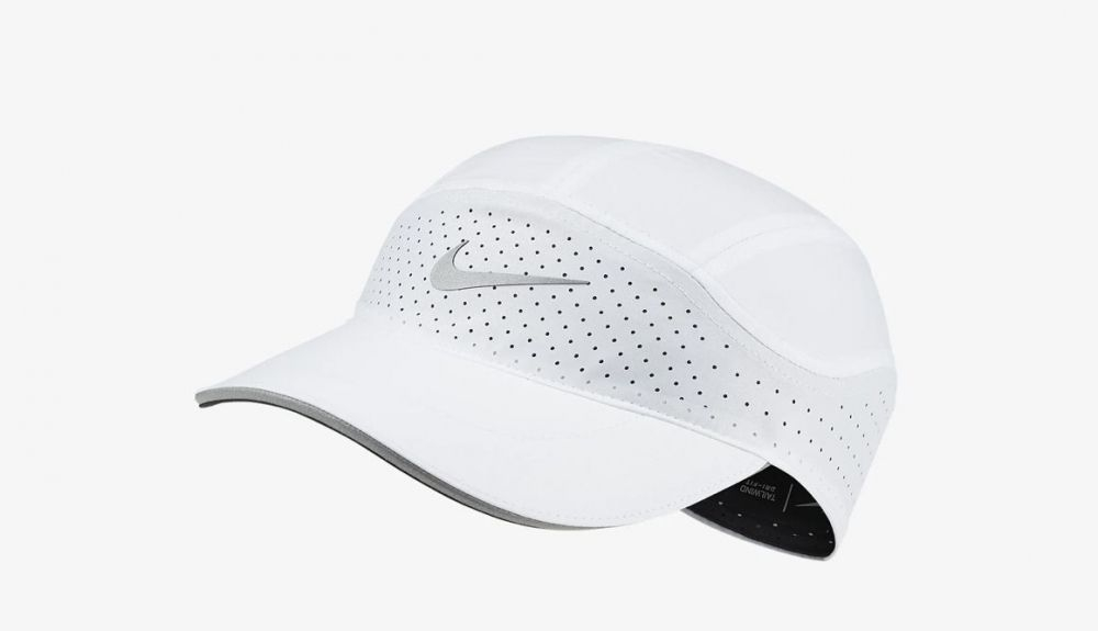 Así es la gorra Nike AeroBill Tailwind