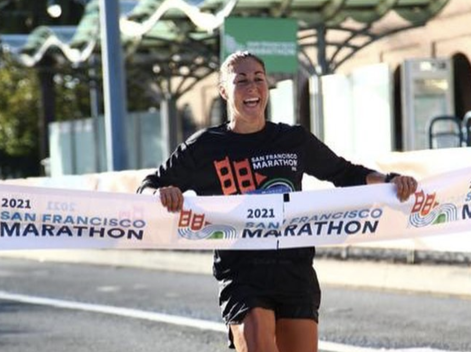 Judith Corachán hace el Maratón de San Francisco "de turismo"... ¡¡y lo gana!!