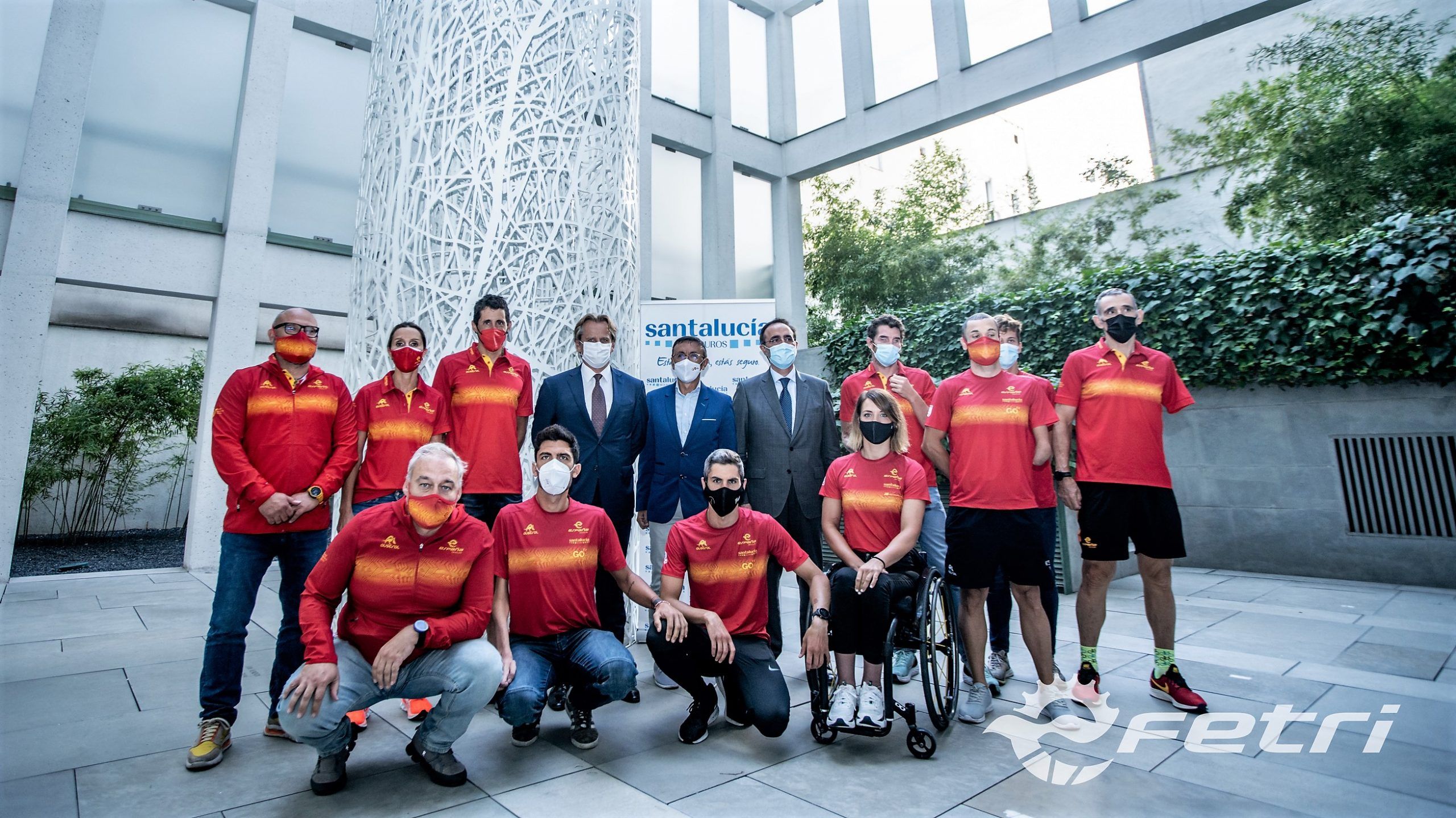SANTALUCÍA recibe a los medallistas del equipo paralímpico en los JJOO de Tokio 2021.