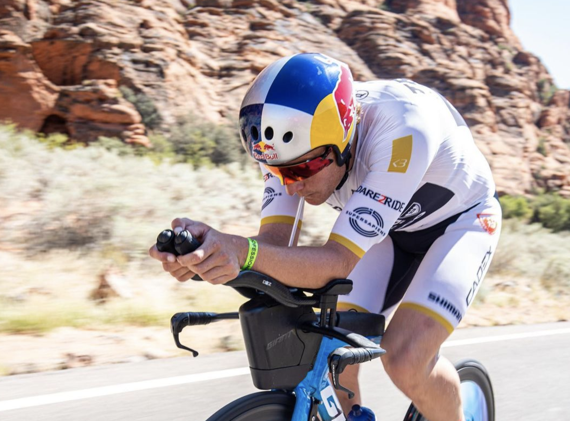 Así está entrenando el 'toro' Blummenfelt en Sierra Nevada para su debut en IRONMAN