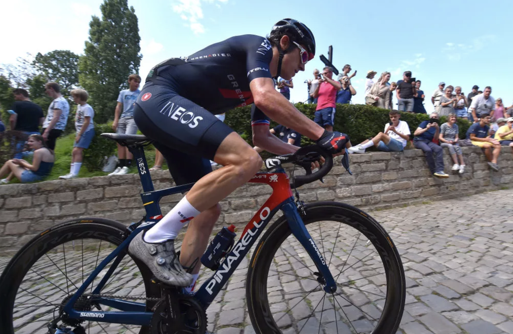 La historia (con final feliz) del robo de la bici de Geraint Thomas mientras se tomaba un café