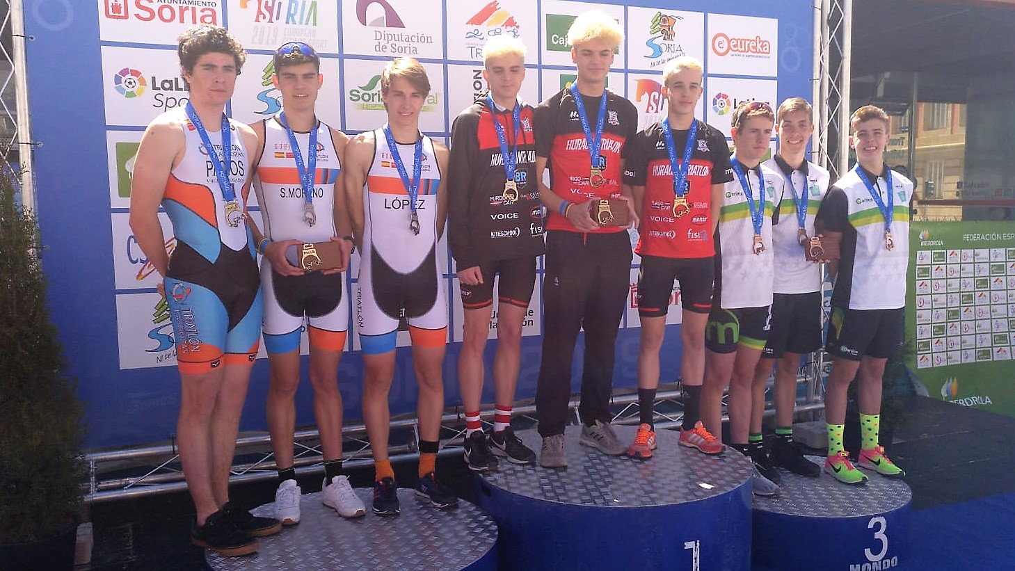 Irene Loizate y Antonio Benito, campeones de España de Duatlón