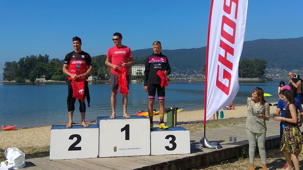 Javier Gómez Noya y Pablo Dapena, un día en las carreras