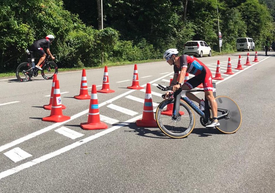 Javier Gómez Noya gana su primer Ironman en Malasia y estará en Kona 2020